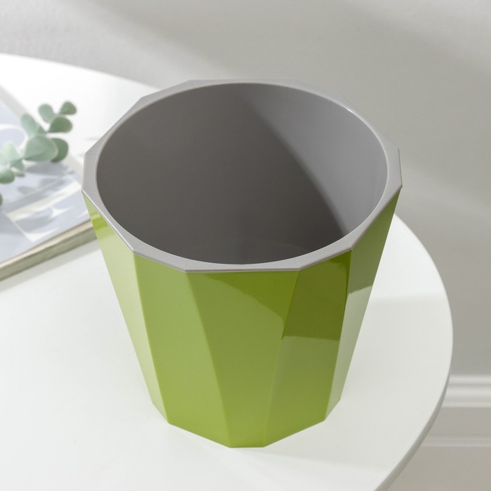 Кашпо пластм. "Палермо" 1,8л d верха 160мм h153мм со вставкой Оливковое С316ОЛВ ("Мартика") *1/20