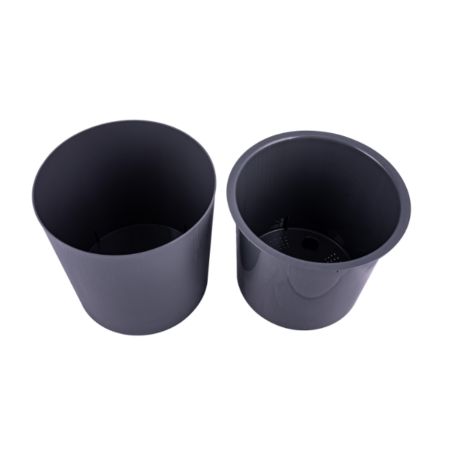 Кашпо пластм. "Genius"  3,9л d верха 182мм h180мм со вставкой Серый 76505*1/18 Кашпо пластм. "Genius"  3,9л d верха 182мм h180мм со вставкой Серый 76505*1/18