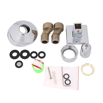 Смеситель д/ванны со стойкой для душа + ручной душ Diadonna D80335103 *1/4