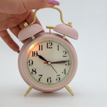 Будильник "Пеннант", дискретный ход, d=9 см, 17 х 11 см, розовый 4519067